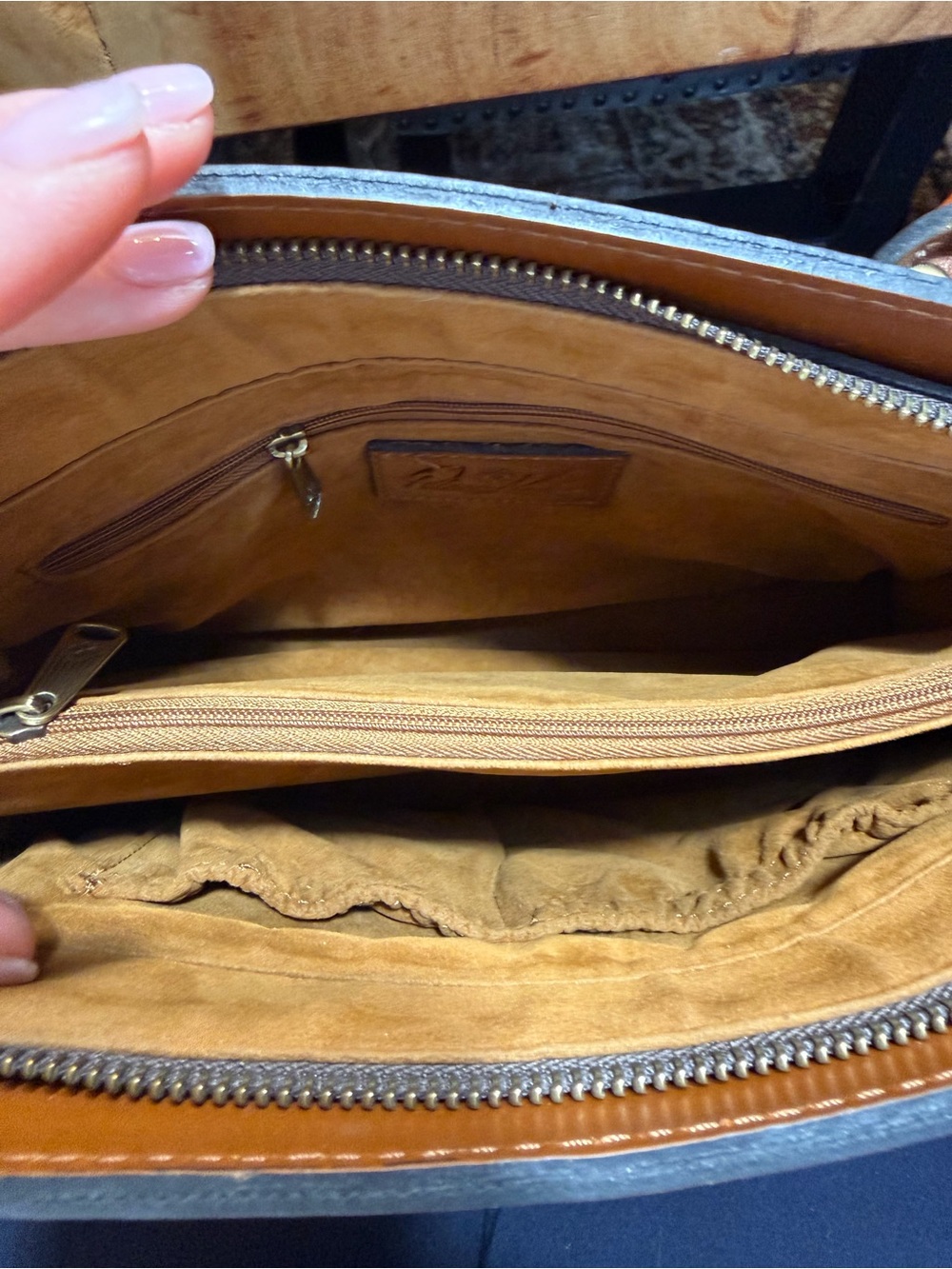 Patricia Nash Western 2010s Calvi Cognac Tooled Leather Satchel - Picture 9 of 14